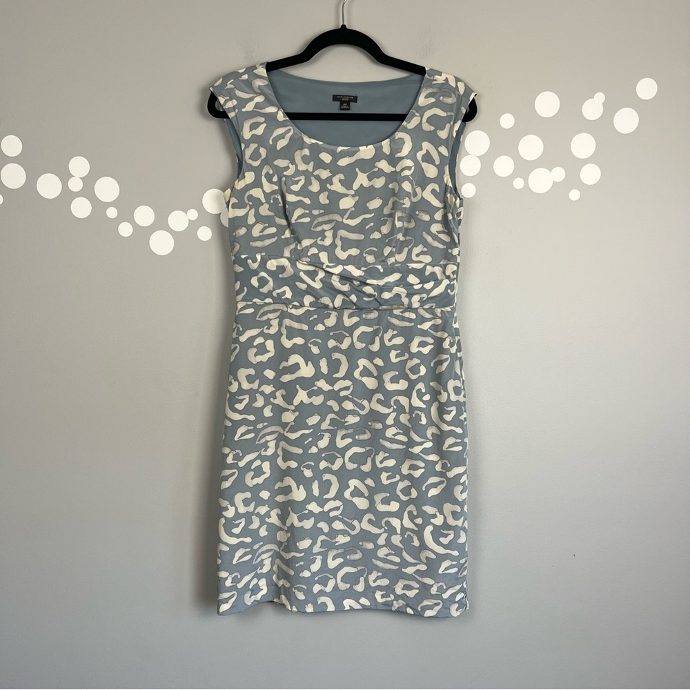 Ann Taylor Silk Sheath Dress Size 6P Sleeveless Animal Print